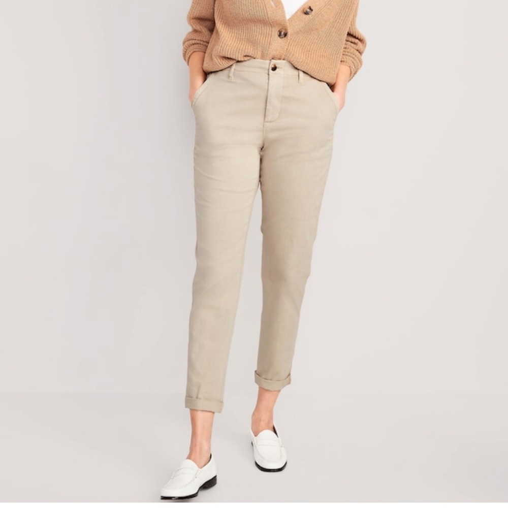⭐️Bundle 3 for $25⭐️ 
Old Navy Chino